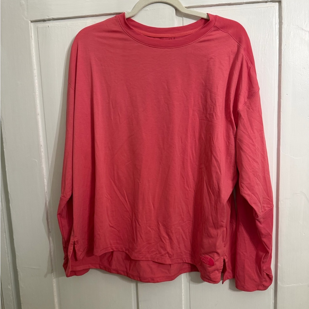 The north face long sleeve tee